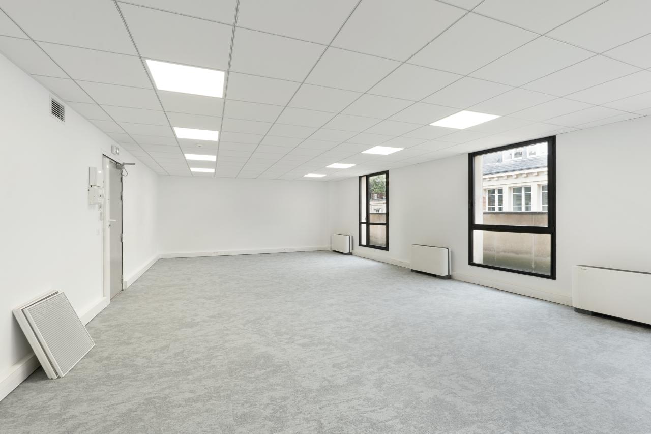 Bureau Paris 280m² Location bureau Paris OLBUR2420156 8